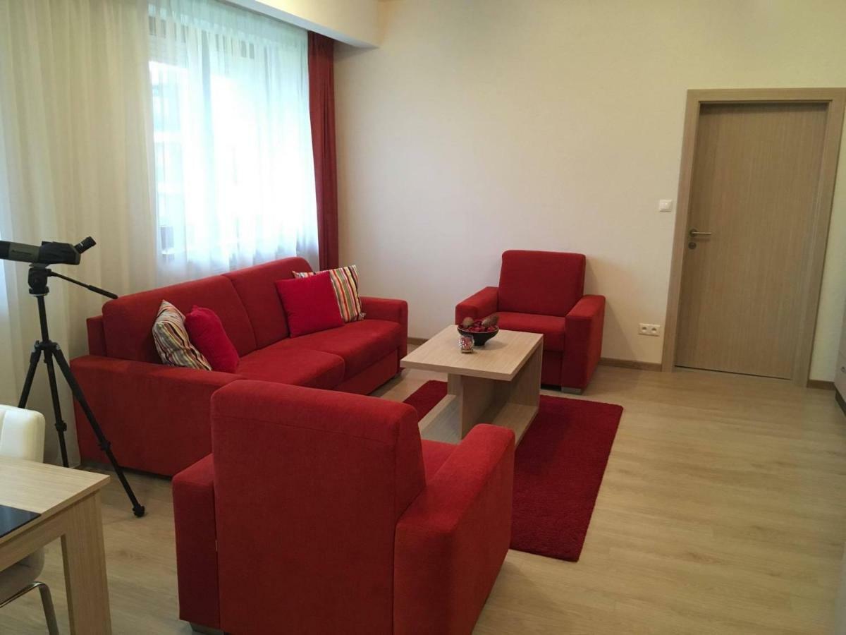 Apartmany Sabai Dee Stará Lesná Екстериор снимка